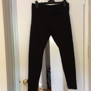 Lululemon black leggings L